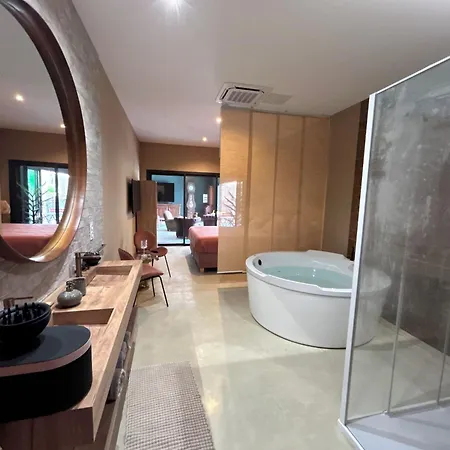 Bed and Breakfast La Maison Coloniale Privatives De Luxe Torreilles