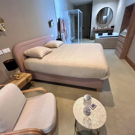 La Maison Coloniale Privatives De Prestige 托雷伊