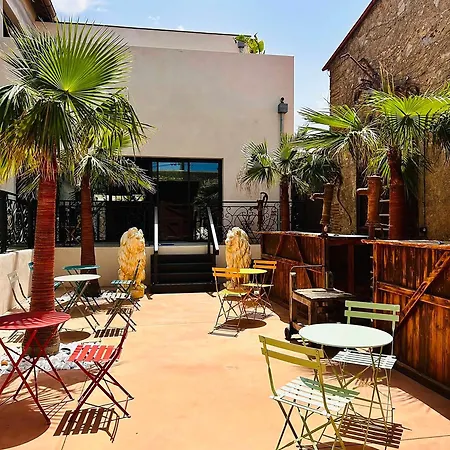 La Maison Coloniale Privatives De Luxe 4* Torreilles