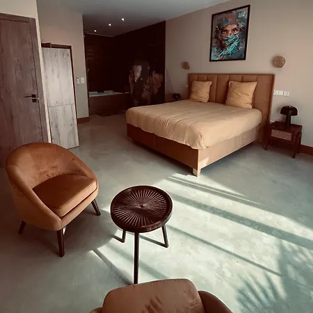 La Maison Coloniale Privatives De Prestige