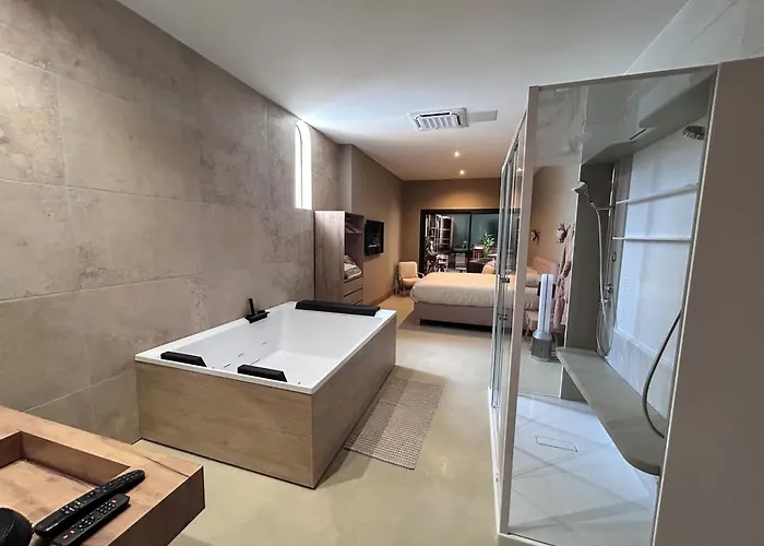 La Maison Coloniale Privatives De Prestige Торрей